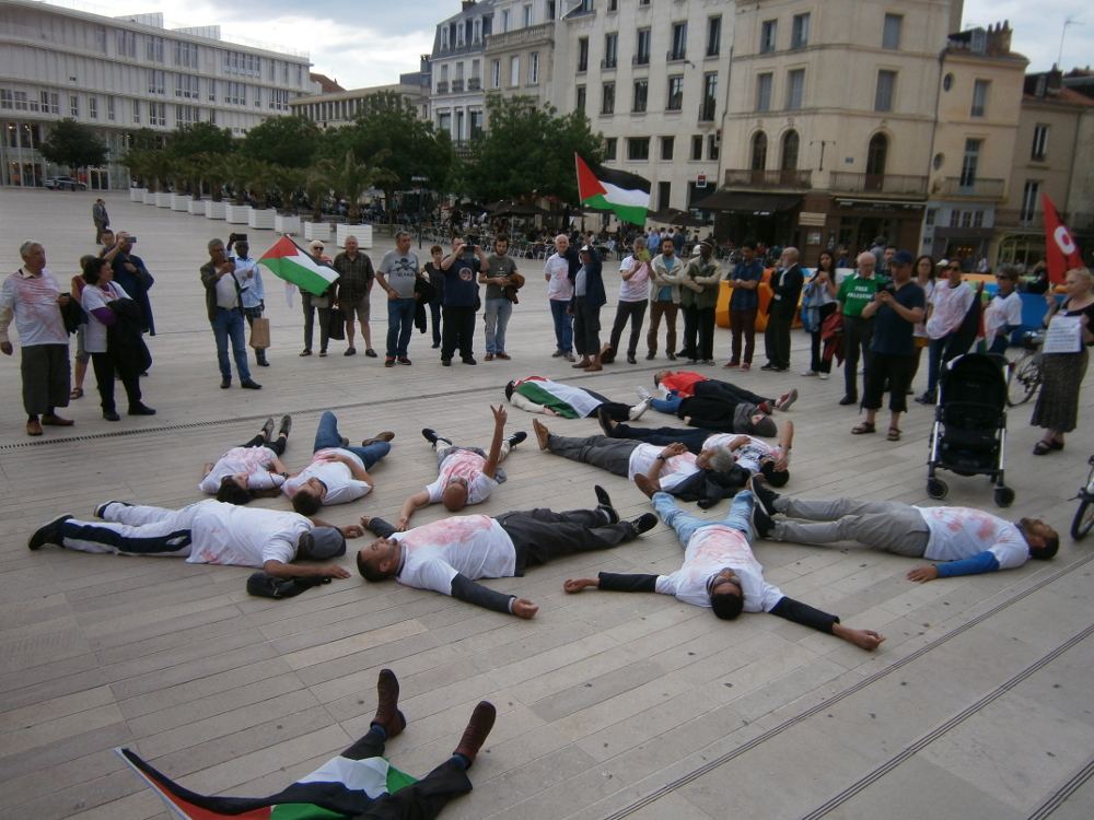 Rassemblement à Poitiers contre venue de Netanyahou en France