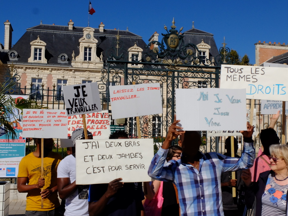 Manifestation : les migrants veulent travailler !