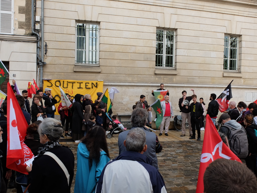 Rassemblement de soutien aux Kurdes