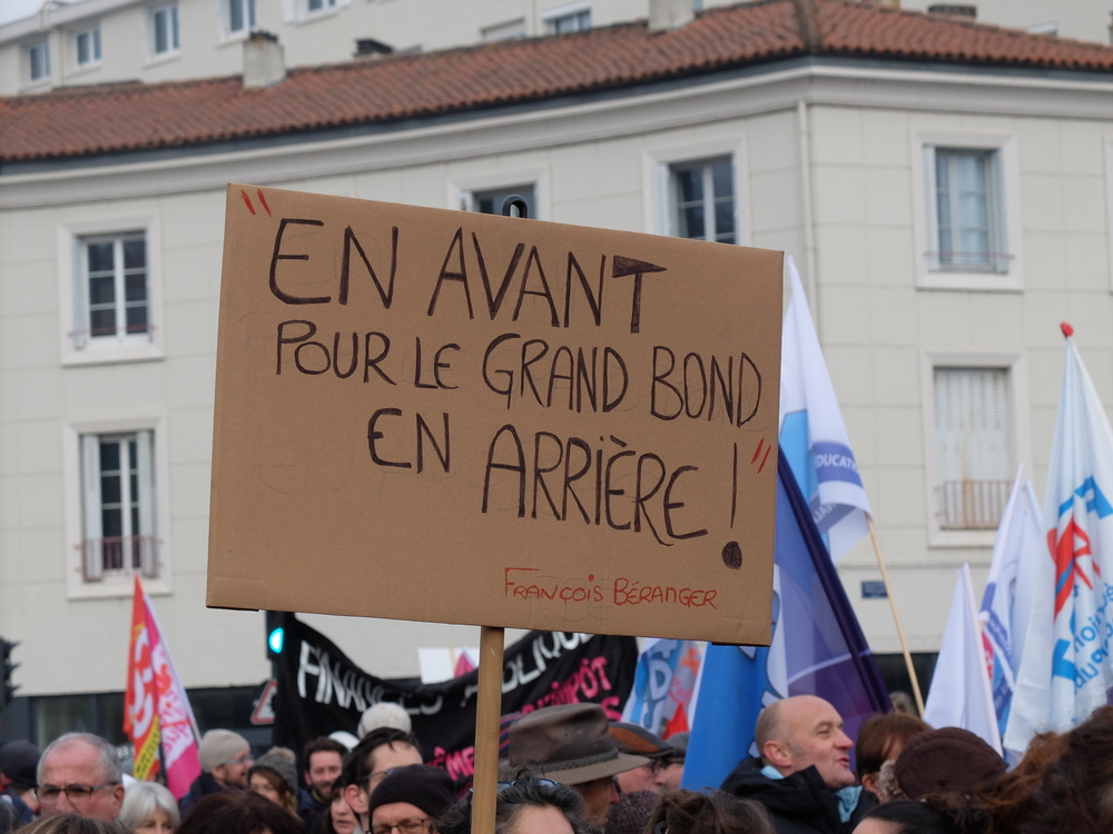 Pétition de soutien au réseau « Canopé »