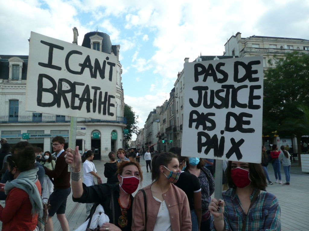 Hommage émouvant à George Floyd ! Poitiers. Mardi 9 Juin