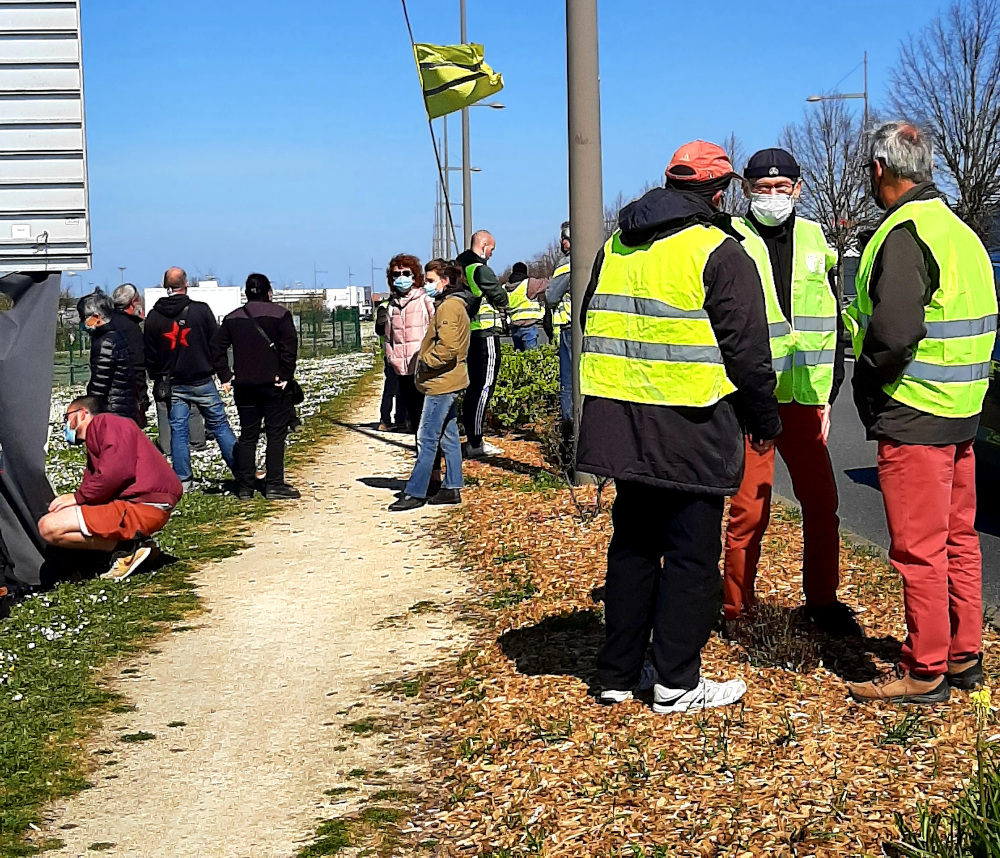 En solidarité avec les Gilets Jaunes de Poitiers SUD