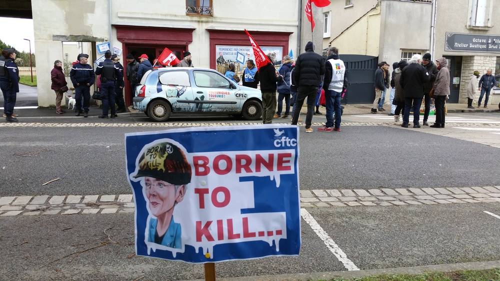 [vidéos-photos] L’intersyndicale 86 est allée voir le sénateur Belin à Monts sur Guesnes