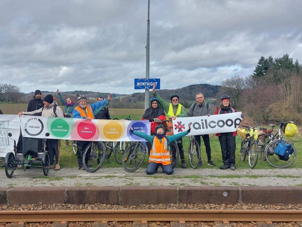 [photos] Miser sur Railcoop, car la politique des rails déraille