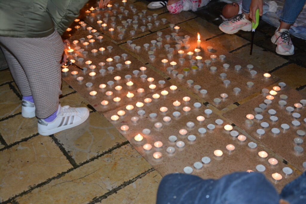 [Photos-Vidéos] Le 21 décembre, des bougies pour Gaza, solidarité avec la Palestine