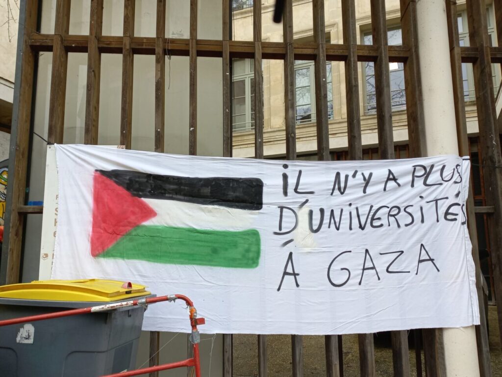 Mercredi 29 janvier, des étudiant.es bloquent l’hôtel Fumé en soutien à  Gaza !