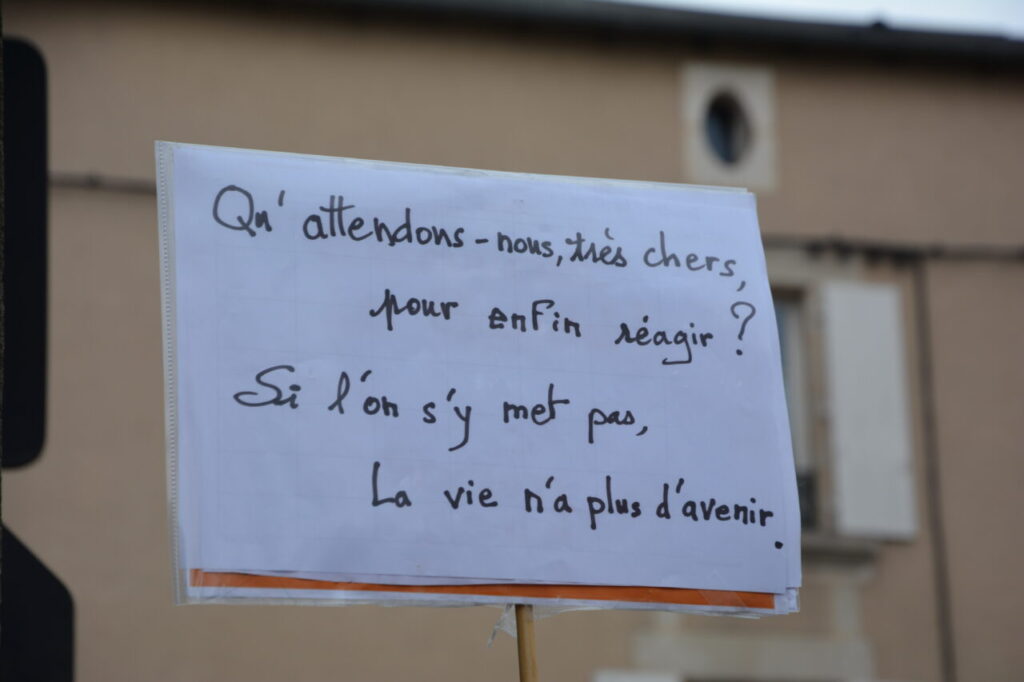 De la « démocratie Potemkine » : loi Duplomb et déni de réalité…