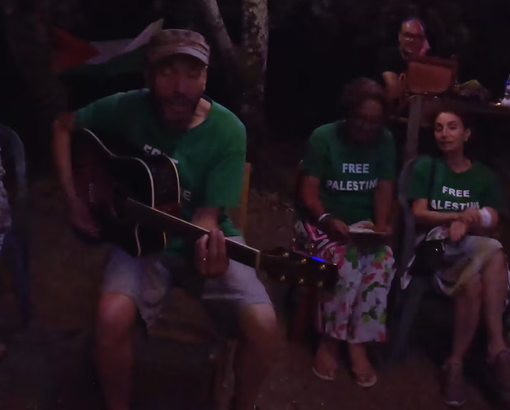 [vidéo] Chansons lors du passage du « Palestine Tour » à Poitiers