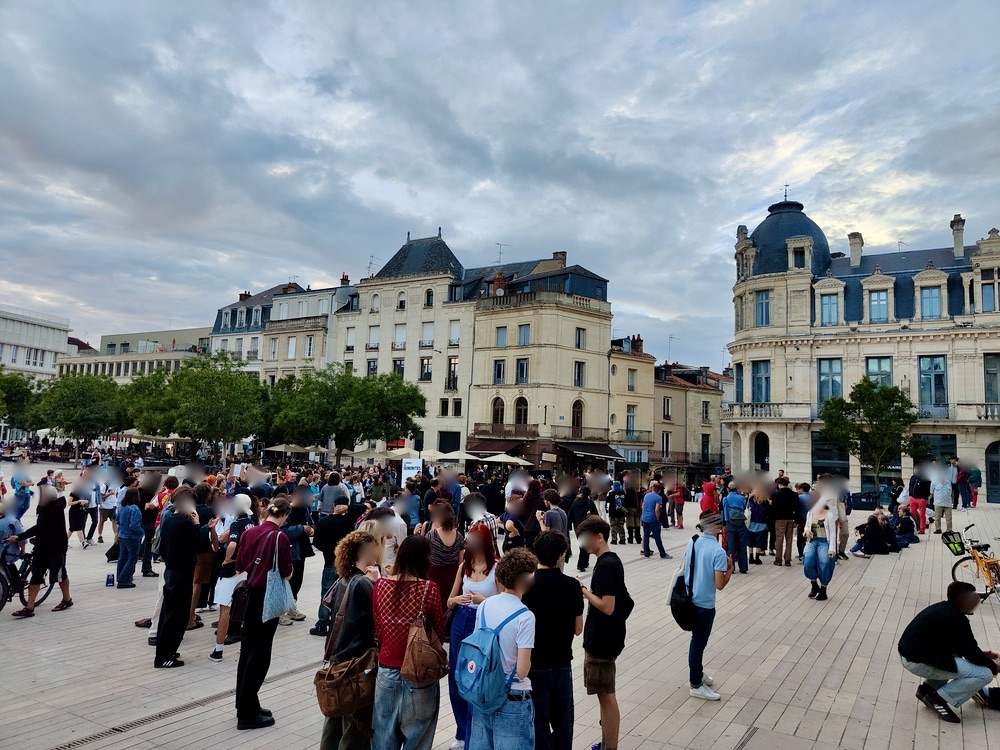 [Photos] Bye Bayrou à Poitiers le 8 septembre…