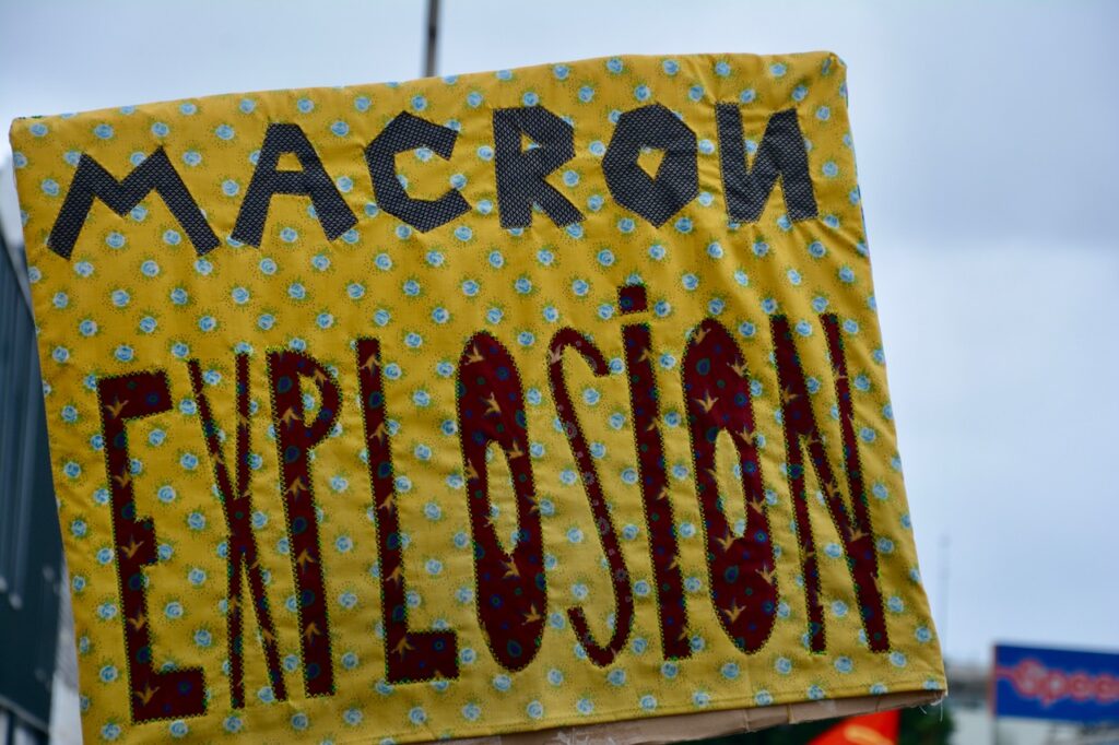 [Photos-Vidéos] Macron Explosion : Poitiers le 10 septembre (épisode 2)