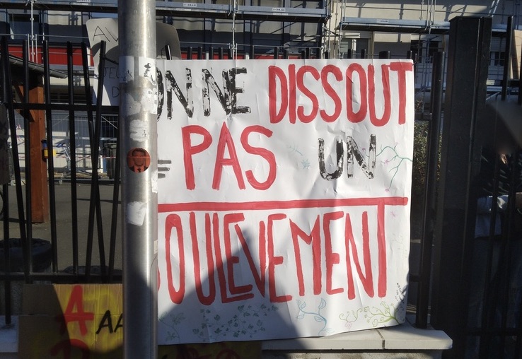 [Photos] A Châtellerault, manif et blocage mardi 6 octobre